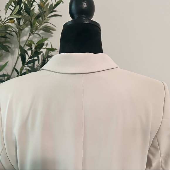 H&M Women's Blazer Ivory Jacket Size US S 4/6. Sleeve Workwear open lined - Picture 7 of 12